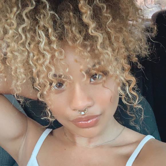 taylorcherie_